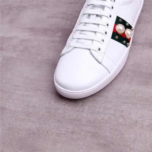 Replica Gucci Casual Shoes For Women #487204 $72.00 USD for Wholesale