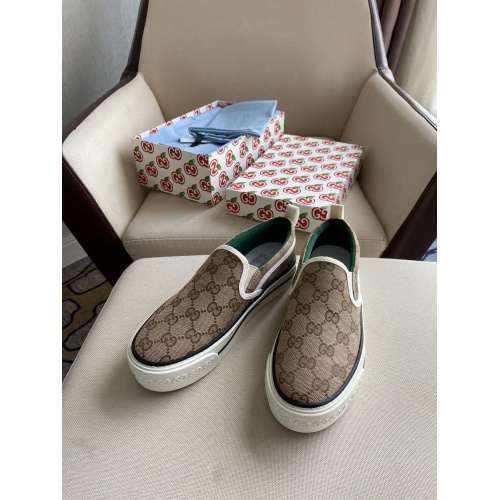 Replica Gucci Casual Shoes For Women #853442 $98.00 USD for Wholesale