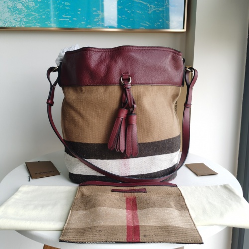 Cheap Burberry AAA Quality Messenger Bags For Women #994980, $$205.00 USD On Burberry AAA Messenger Bags