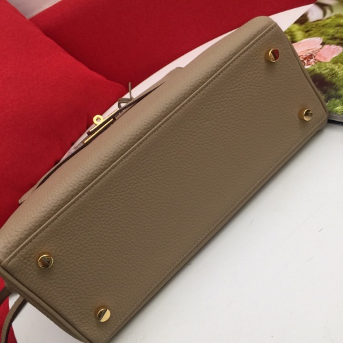 Replica Hermes AAA Quality Messenger Bags For Women #1082960 $96.00 USD for Wholesale