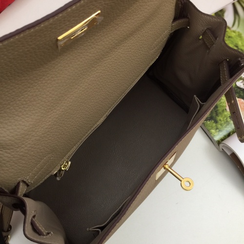 Replica Hermes AAA Quality Messenger Bags For Women #1082960 $96.00 USD for Wholesale