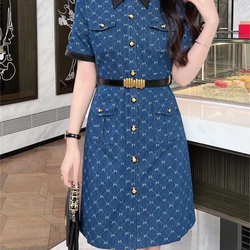 Replica Celine Dresses Short Sleeved For Women #1184242 $102.00 USD for Wholesale