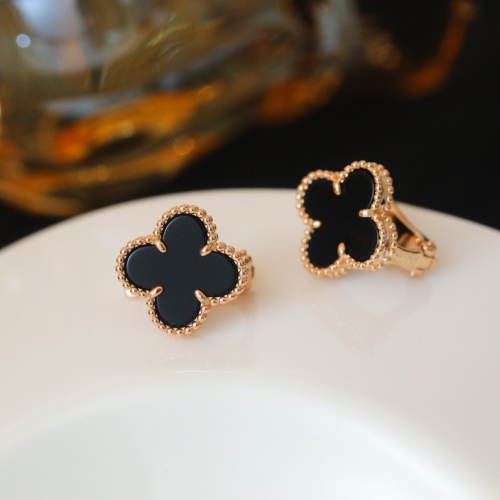 Cheap Van Cleef &amp; Arpels Earrings For Women #1219389, $$52.00 USD On Van Cleef &amp; Arpels Earrings