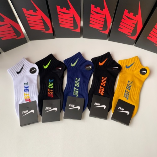 Cheap Nike Socks #1221943, $$27.00 USD On Nike Socks