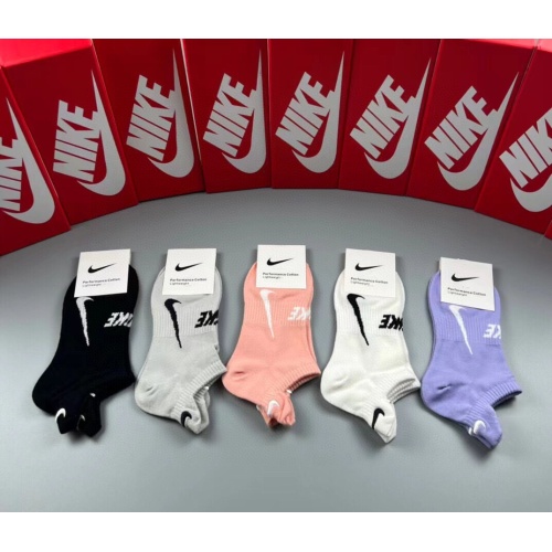 Cheap Nike Socks #1222129, $$29.00 USD On Nike Socks