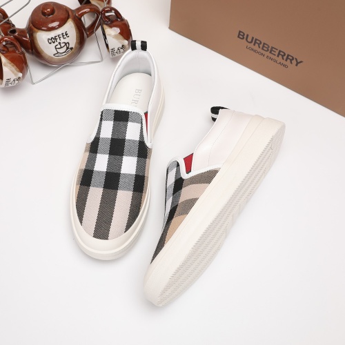 Replica Burberry Casual Shoes For Men #1231596 $64.00 USD for Wholesale