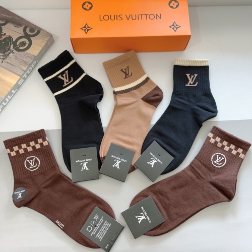 Replica Louis Vuitton LV Socks #1233488 $29.00 USD for Wholesale