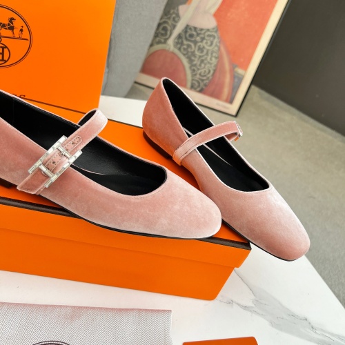 Replica Hermes Flat Shoes For Women #1236591 $98.00 USD for Wholesale