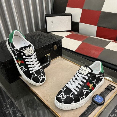 Replica Gucci Casual Shoes For Men #1237481 $72.00 USD for Wholesale