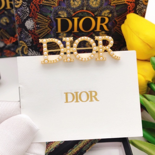 Replica Christian Dior Brooches For Women #1238930 $27.00 USD for Wholesale