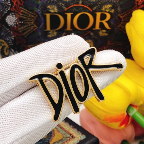 Replica Christian Dior Brooches For Women #1238938 $27.00 USD for Wholesale