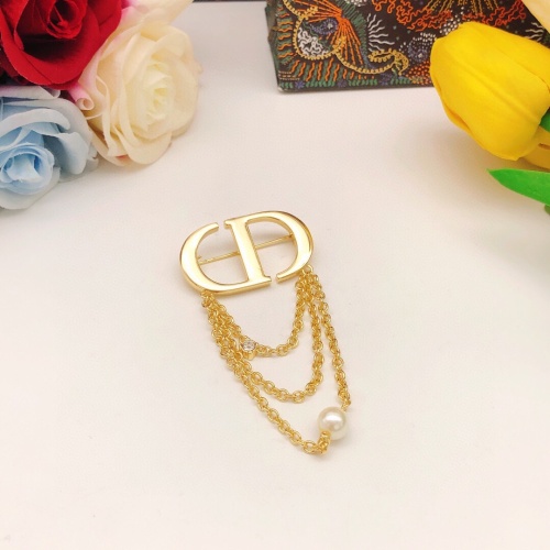 Replica Christian Dior Brooches For Women #1238942 $27.00 USD for Wholesale