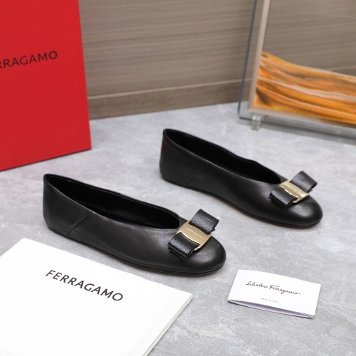 Replica Salvatore Ferragamo Flat Shoes For Women #1245318 $115.00 USD for Wholesale