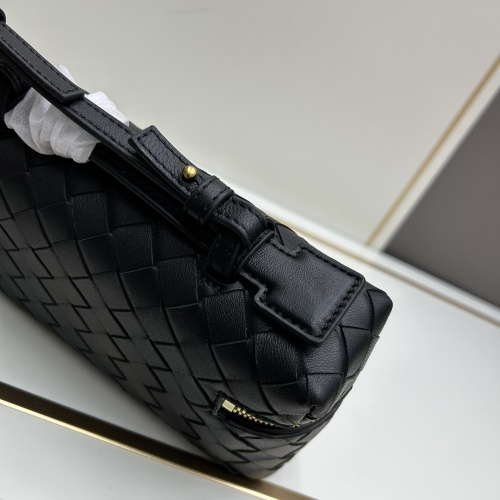 Replica Bottega Veneta BV AAA Quality Messenger Bags For Women #1247424 $162.00 USD for Wholesale