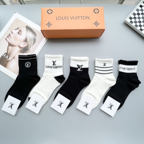 Cheap Louis Vuitton LV Socks #1250123, $$27.00 USD On Louis Vuitton LV Socks