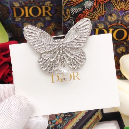 Replica Christian Dior Brooches For Women #1253216 $29.00 USD for Wholesale