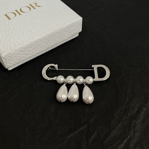 Replica Christian Dior Brooches #1262792 $38.00 USD for Wholesale