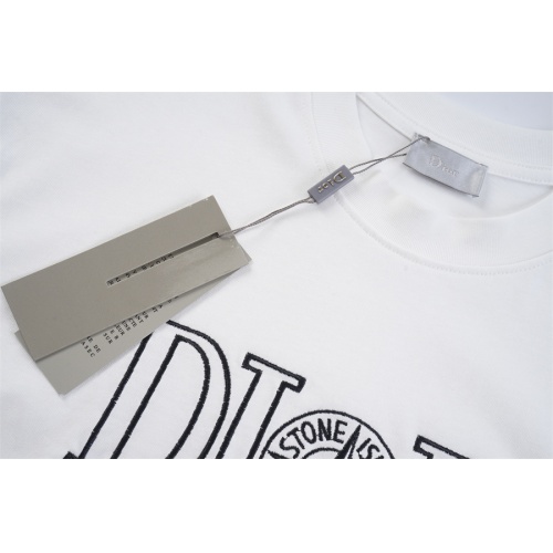 Replica Christian Dior T-Shirts Short Sleeved For Unisex #1264485 $32.00 USD for Wholesale