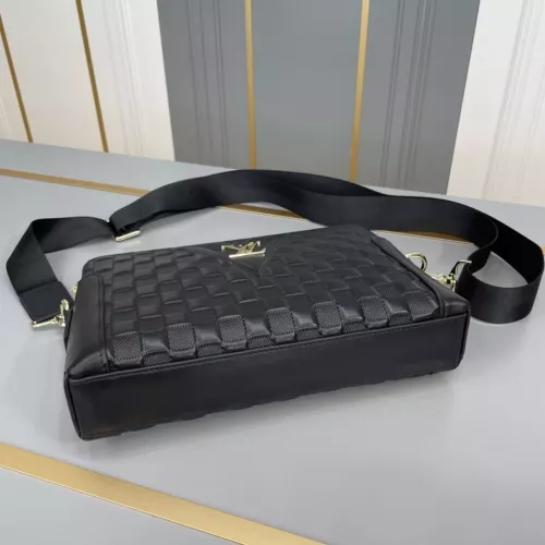 Replica Louis Vuitton AAA Man Messenger Bags #1274301 $108.00 USD for Wholesale