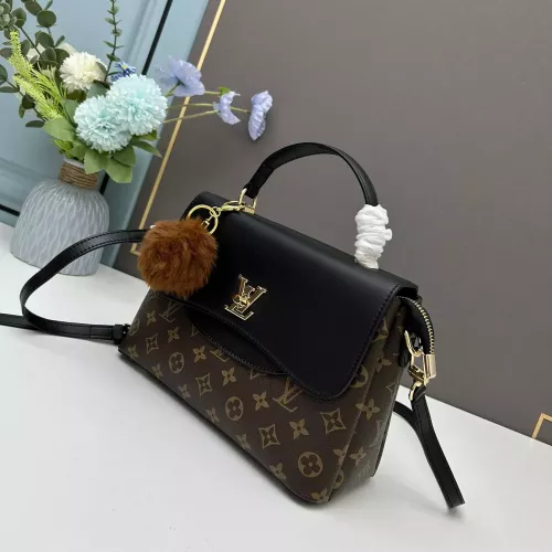 Cheap Louis Vuitton AAA Quality Messenger Bags For Women #1276572, $$96.00 USD On Louis Vuitton AAA Quality Messenger Bags