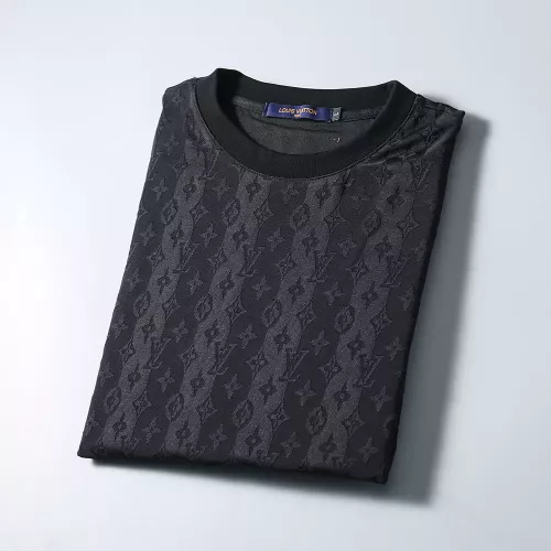 Replica Louis Vuitton LV T-Shirts Short Sleeved For Men #1277723 $25.00 USD for Wholesale