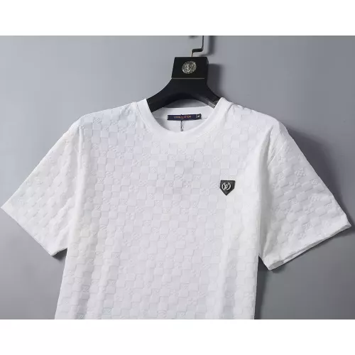 Replica Louis Vuitton LV T-Shirts Short Sleeved For Men #1277730 $25.00 USD for Wholesale