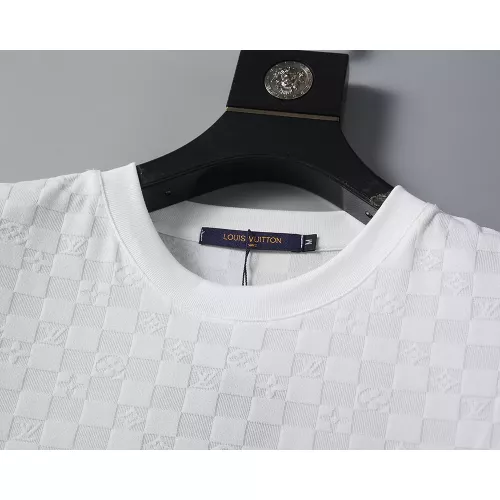 Replica Louis Vuitton LV T-Shirts Short Sleeved For Men #1277730 $25.00 USD for Wholesale