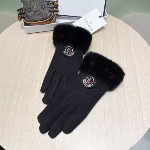 Cheap Moncler Gloves #1279271, $$40.00 USD On Moncler Gloves