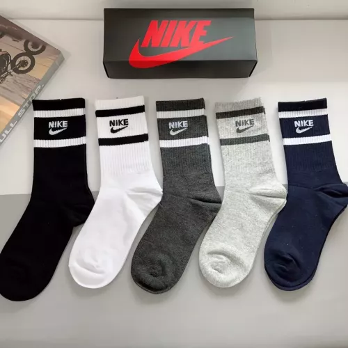 Cheap Nike Socks #1279656, $$29.00 USD On Nike Socks