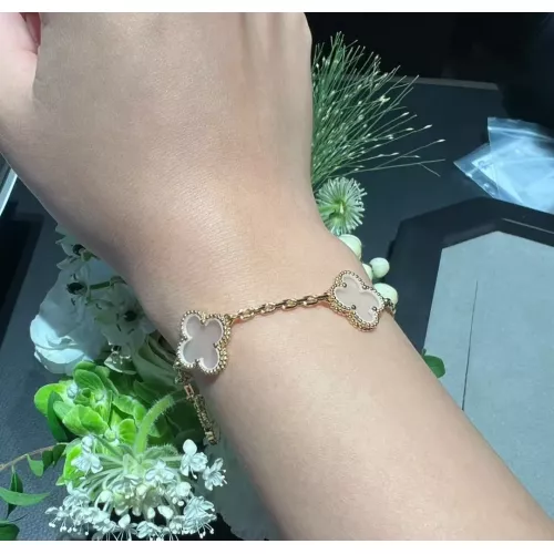 Replica Van Cleef & Arpels Bracelets #1281047 $36.00 USD for Wholesale