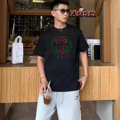 Replica Gucci T-Shirts Short Sleeved For Unisex #1282396 $34.00 USD for Wholesale