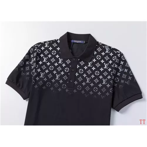 Replica Louis Vuitton LV T-Shirts Short Sleeved For Men #1282748 $39.00 USD for Wholesale