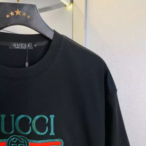 Replica Gucci T-Shirts Short Sleeved For Men #1286656 $32.00 USD for Wholesale