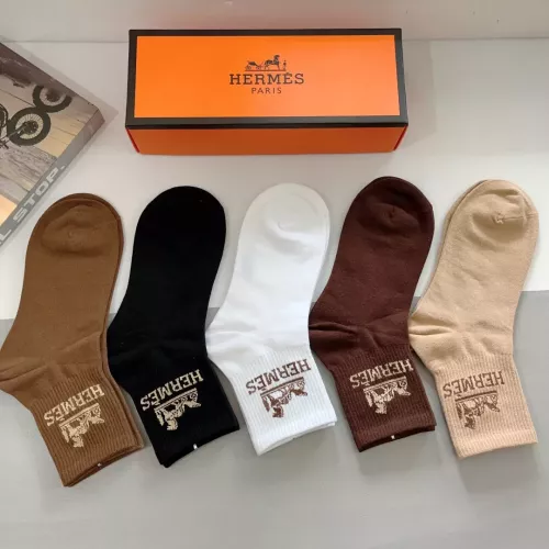 Replica Hermes Socks #1287368 $27.00 USD for Wholesale