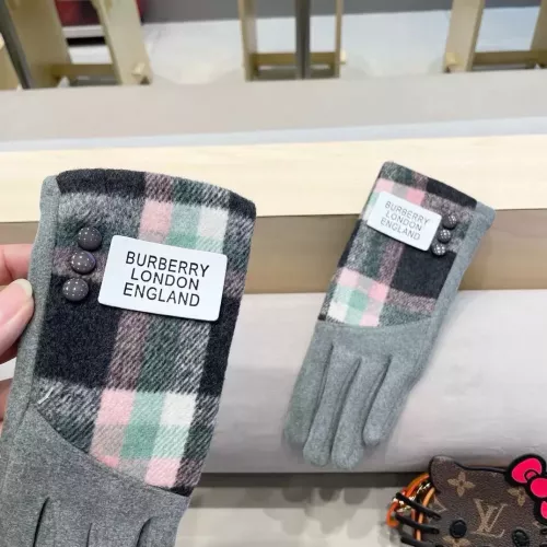 Replica Burberry Gloves #1287837 $39.00 USD for Wholesale