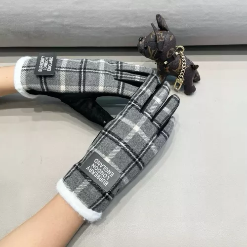 Replica Burberry Gloves #1287900 $42.00 USD for Wholesale