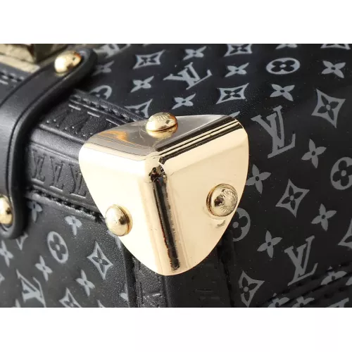 Replica Louis Vuitton AAA Quality Messenger Bags For Women #1289327 $72.00 USD for Wholesale