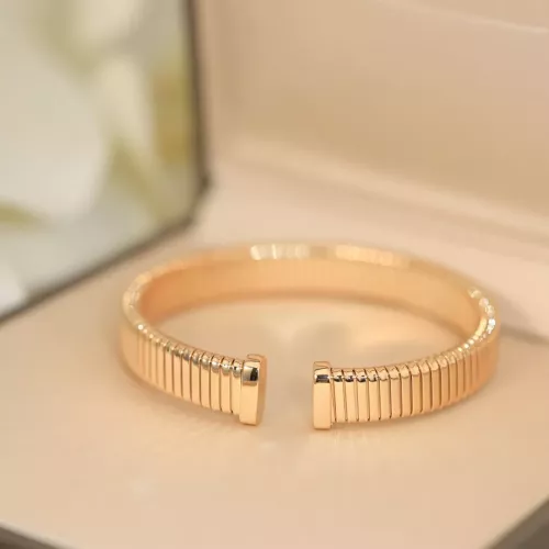 Cheap Bvlgari Bracelets In Gold #1290212, $$42.00 USD On Bvlgari Bracelets