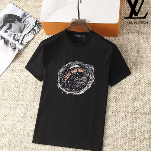 Cheap Louis Vuitton LV T-Shirts Short Sleeved For Men #1290282, $$38.00 USD On Louis Vuitton LV T-Shirts