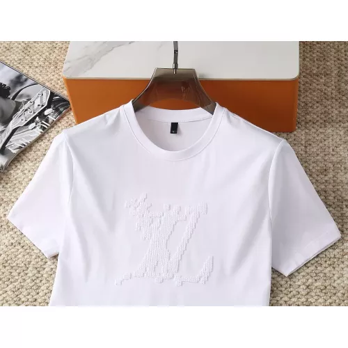 Replica Louis Vuitton LV T-Shirts Short Sleeved For Men #1290283 $38.00 USD for Wholesale