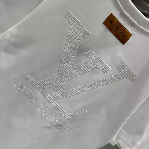 Replica Louis Vuitton LV T-Shirts Short Sleeved For Unisex #1292009 $45.00 USD for Wholesale