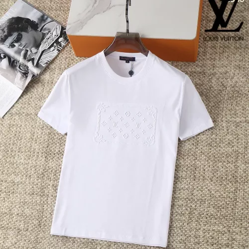 Cheap Louis Vuitton LV T-Shirts Short Sleeved For Men #1293426, $$38.00 USD On Louis Vuitton LV T-Shirts