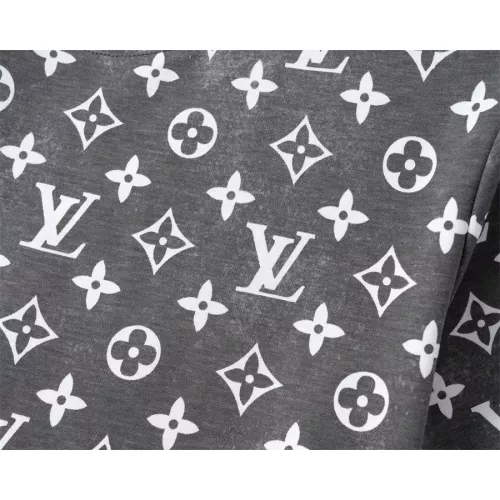 Replica Louis Vuitton LV Tracksuits Short Sleeved For Men #1294529 $48.00 USD for Wholesale