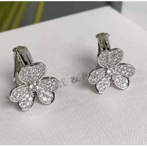 Cheap Van Cleef &amp; Arpels Earrings For Women #1302527, $$52.00 USD On Van Cleef &amp; Arpels Earrings