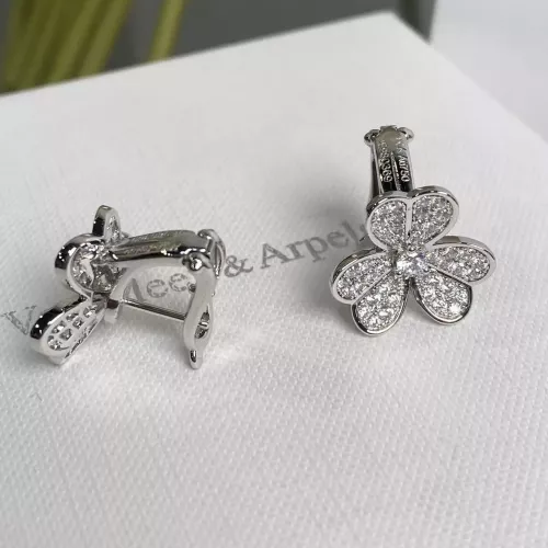 Replica Van Cleef & Arpels Earrings For Women #1302527 $52.00 USD for Wholesale