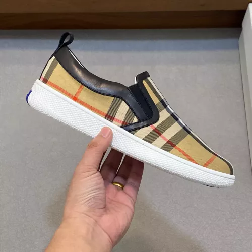 Replica Burberry Casual Shoes For Men #1303257 $72.00 USD for Wholesale