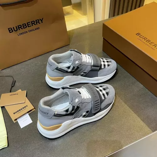 Replica Burberry Casual Shoes For Men #1303404 $118.00 USD for Wholesale