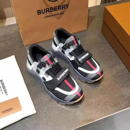 Replica Burberry Casual Shoes For Women #1303429 $118.00 USD for Wholesale