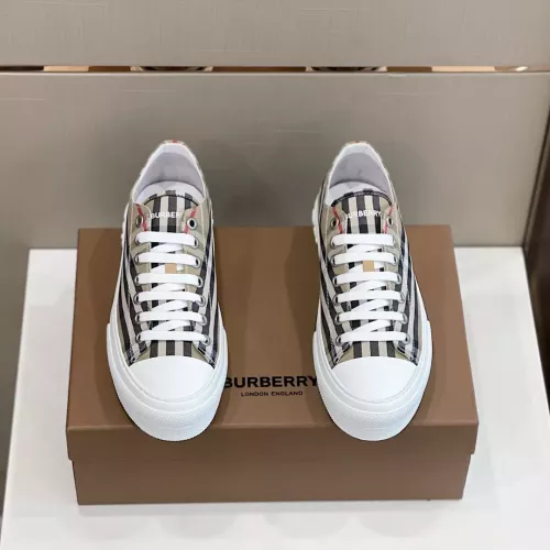 Replica Burberry Casual Shoes For Men #1303469 $76.00 USD for Wholesale