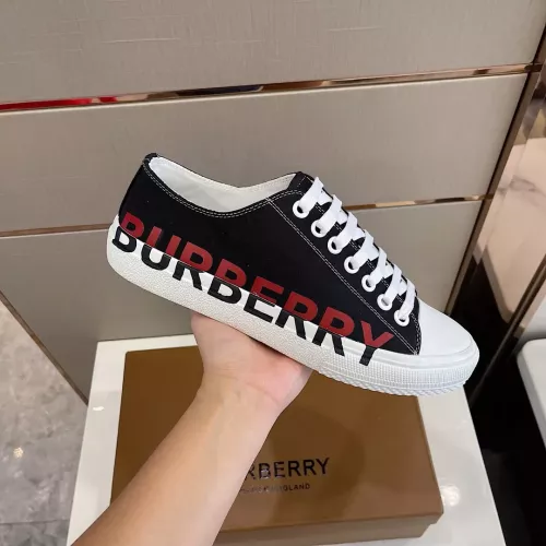 Replica Burberry Casual Shoes For Men #1303479 $82.00 USD for Wholesale